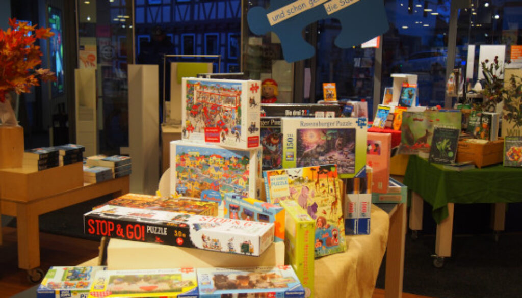 Buch Plus Holzgerlingen Puzzle 560