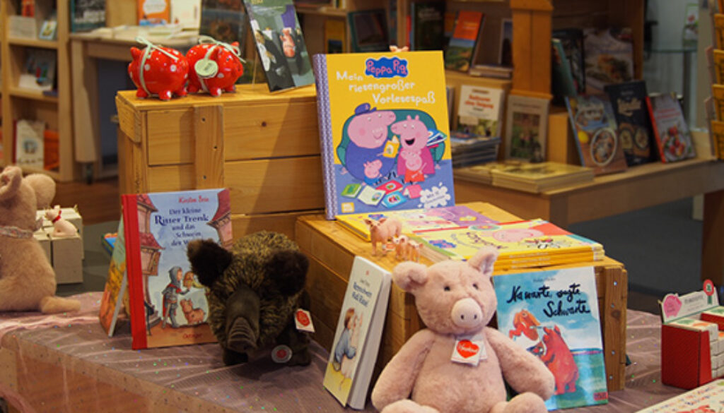 buch-plus-Holzgerlingen-Schwein-2024-560